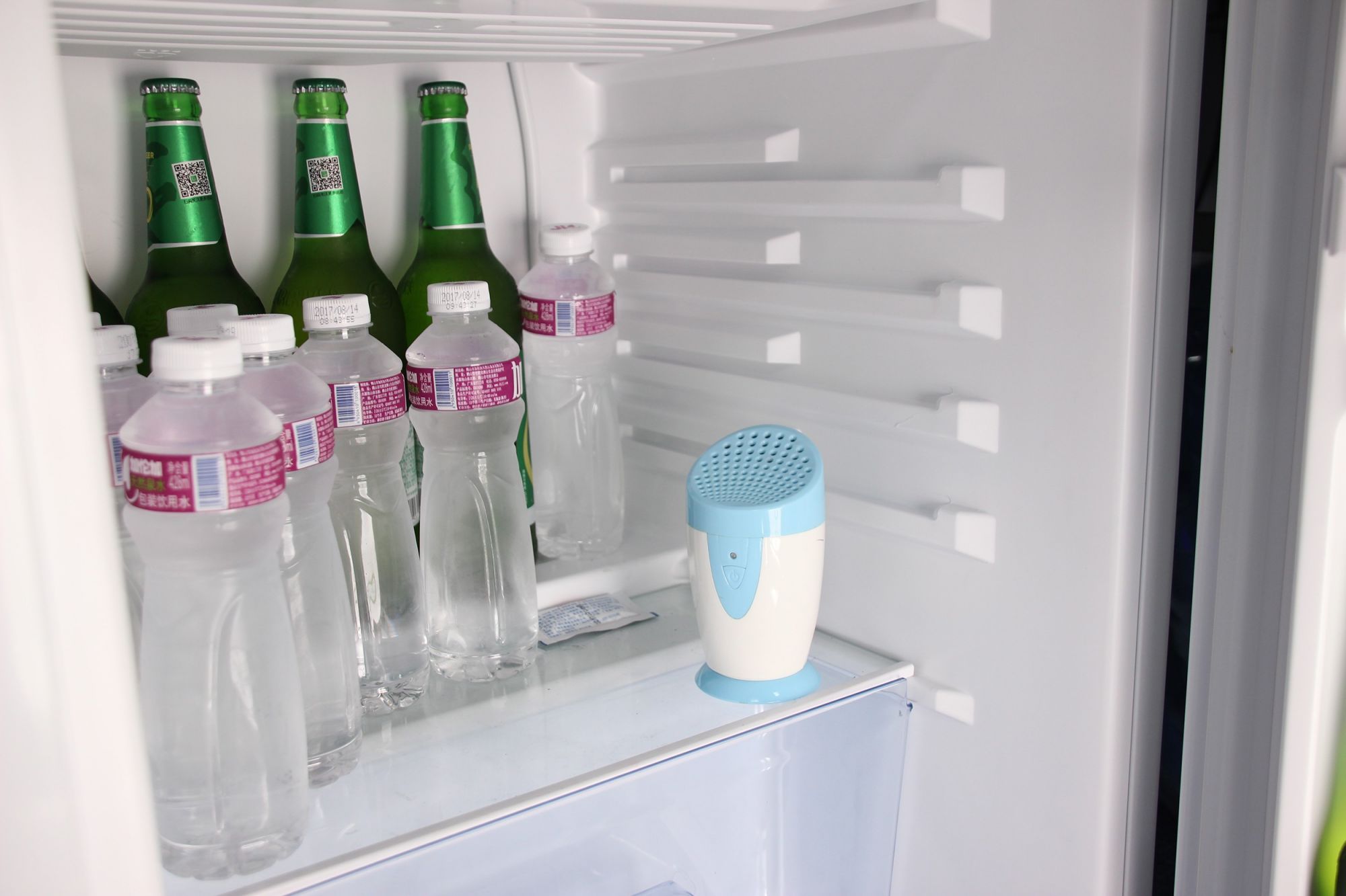 Mini Portable Ozone Air Purifier JO-6706 - Image 2